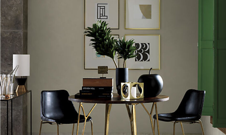 Romantic Dining Rooms: A Cozy Table for Two